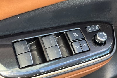 2025 Toyota Crown Signia Limited