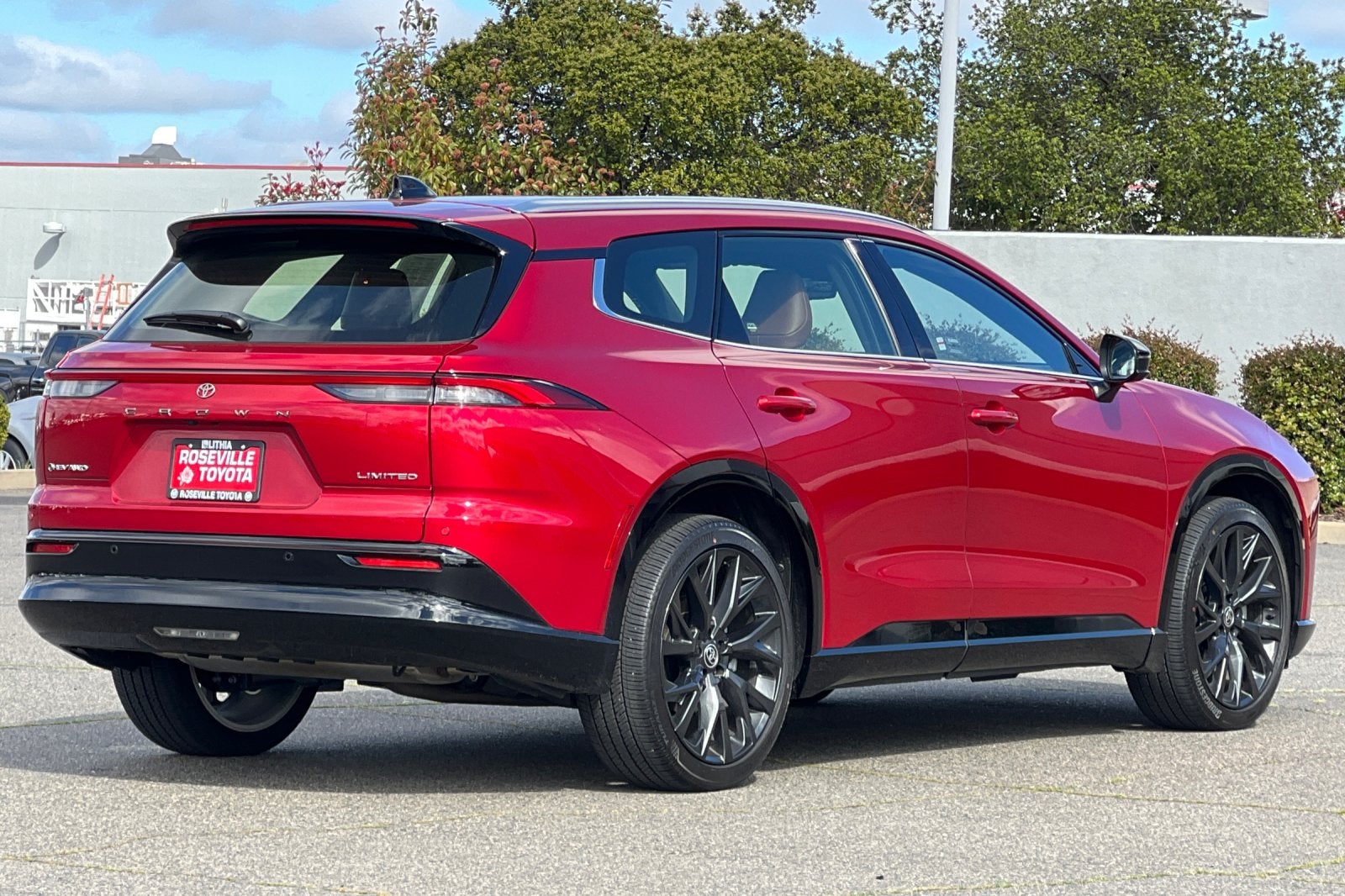 2025 Toyota Crown Signia Limited