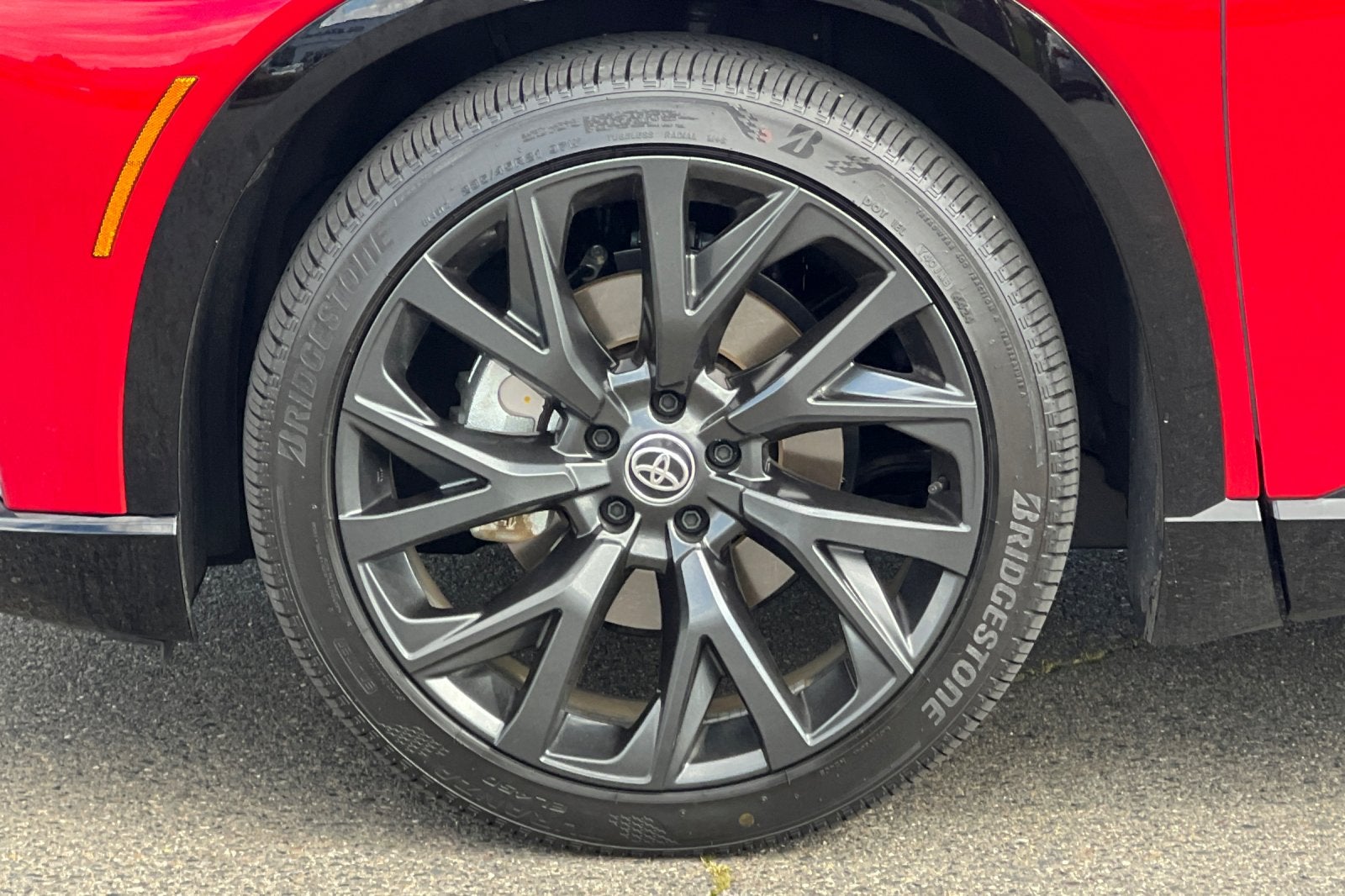 2025 Toyota Crown Signia Limited