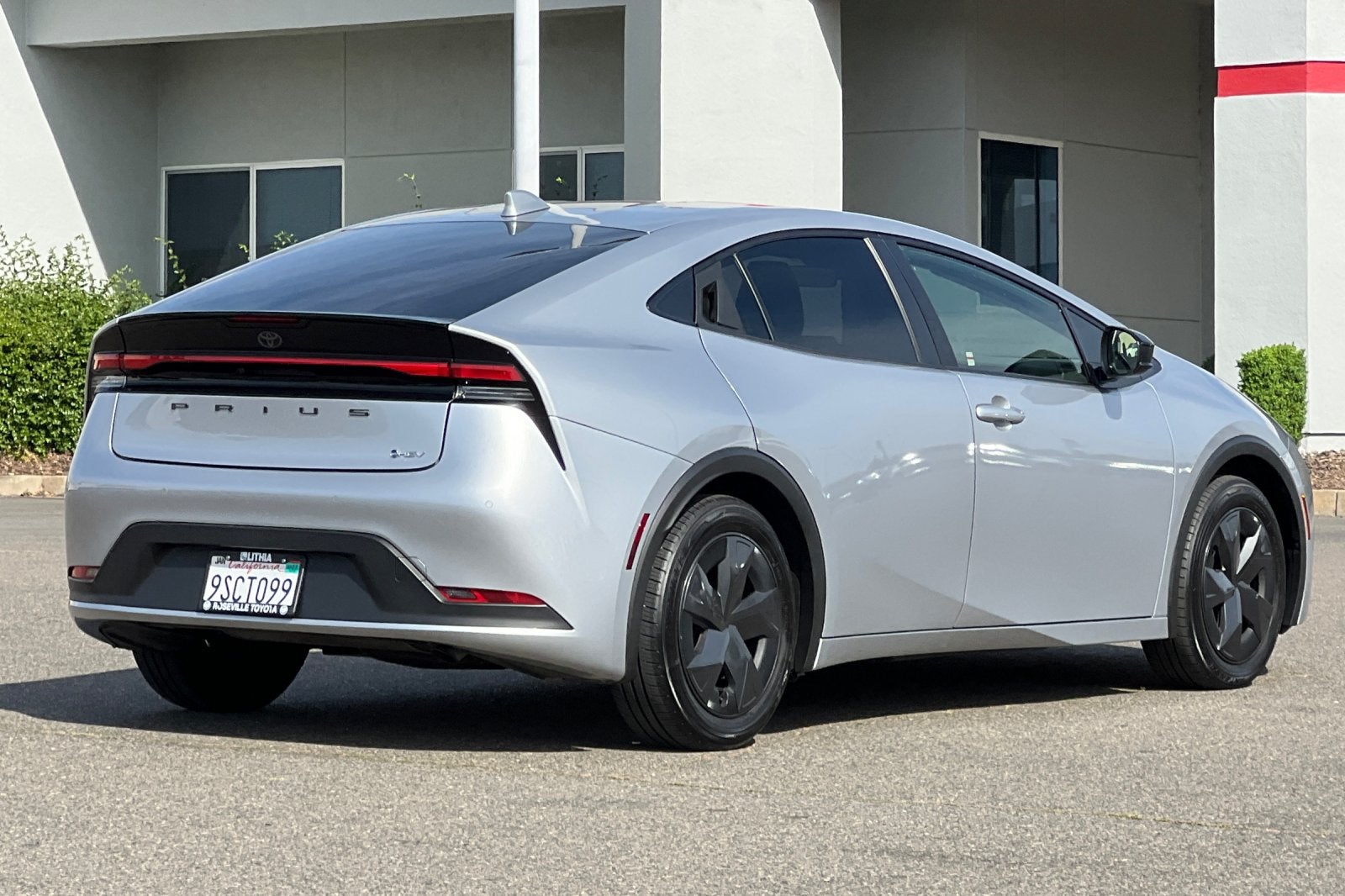 2024 Toyota Prius LE