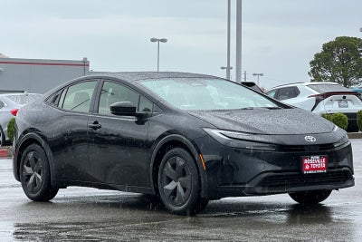 2024 Toyota Prius LE