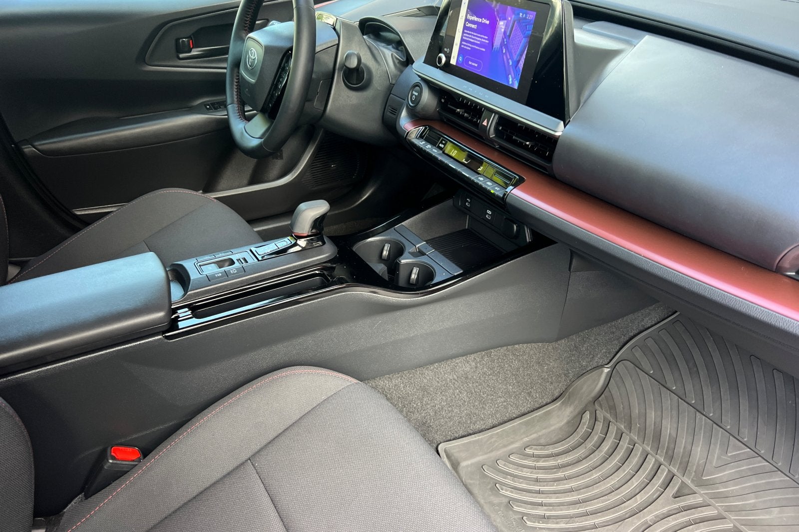 2024 Toyota Prius Prime SE