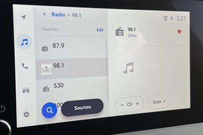2024 Toyota Prius Prime SE