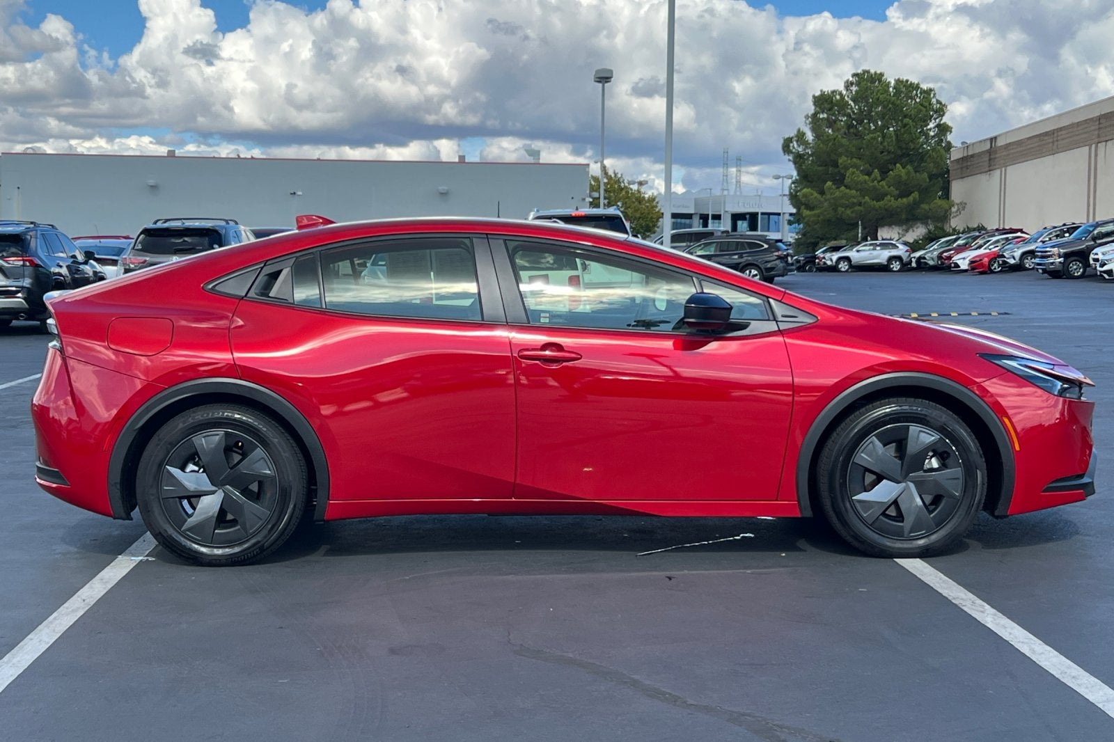 2024 Toyota Prius Prime SE