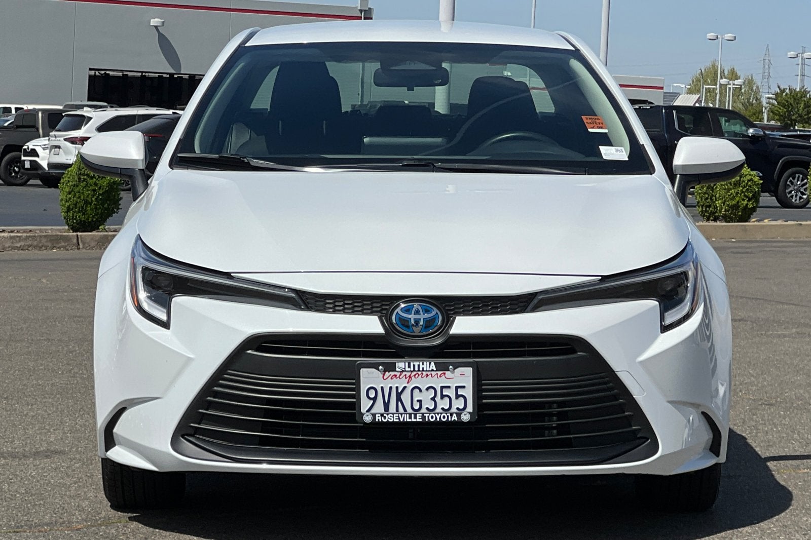 2025 Toyota Corolla Hybrid LE