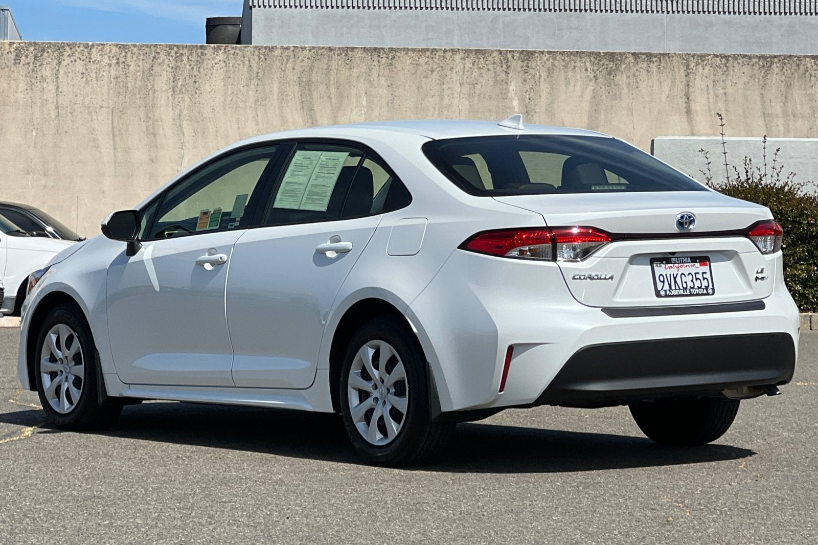 2025 Toyota Corolla Hybrid LE