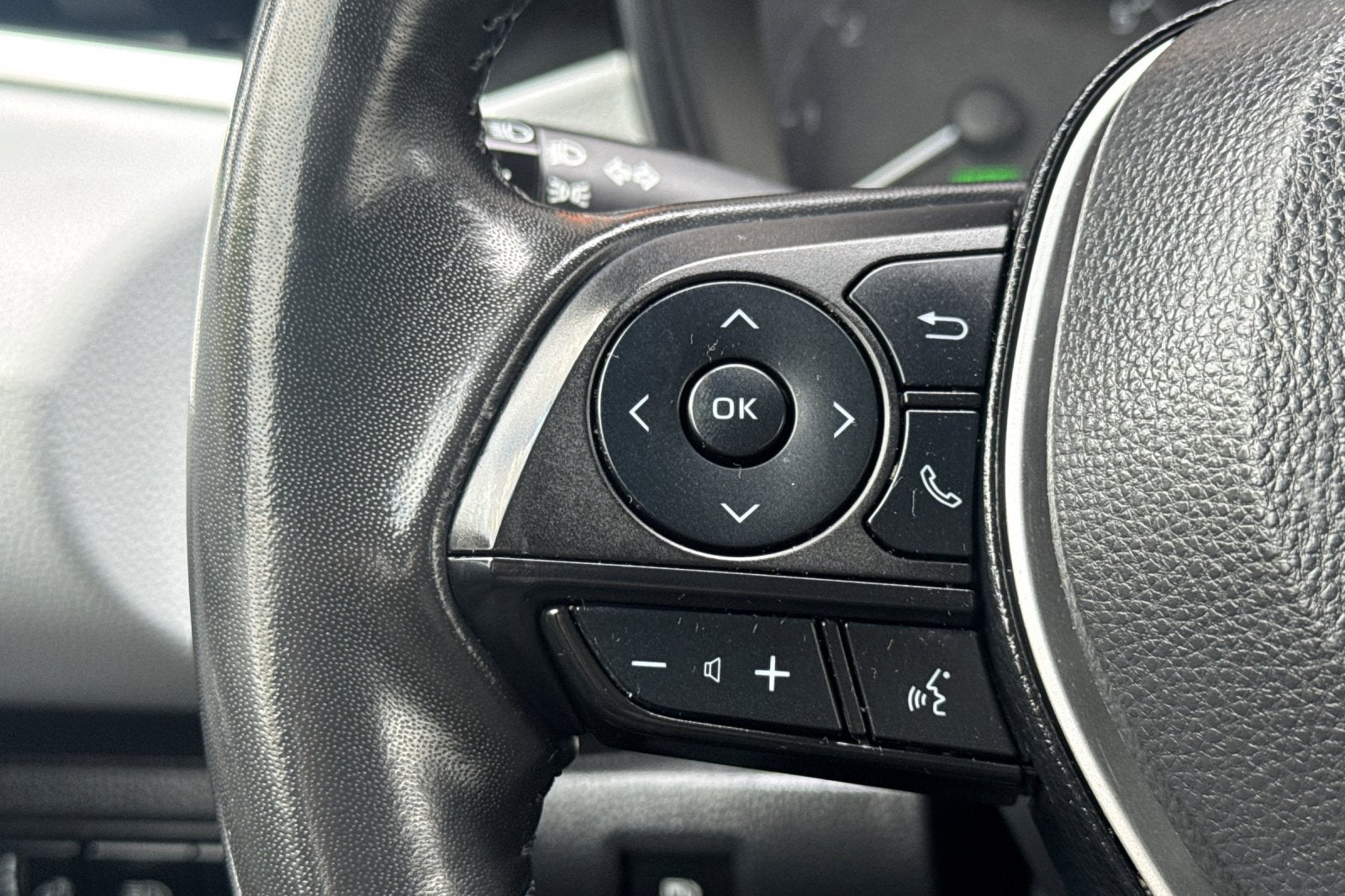 2023 Toyota Corolla Hybrid SE