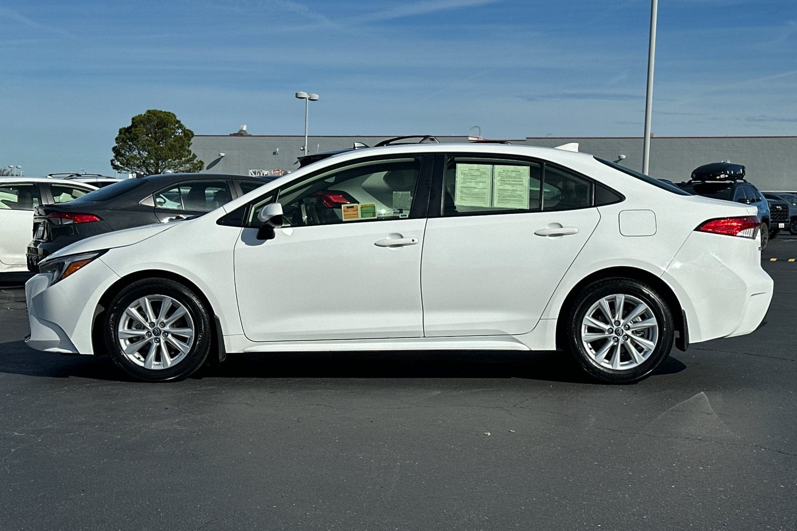 2024 Toyota Corolla Hybrid LE