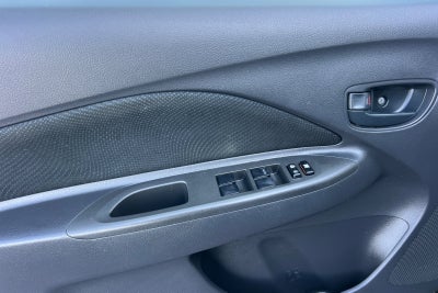 2012 Toyota Yaris Base