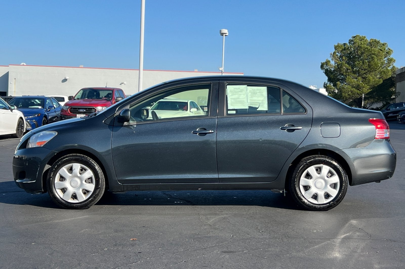 2012 Toyota Yaris Base