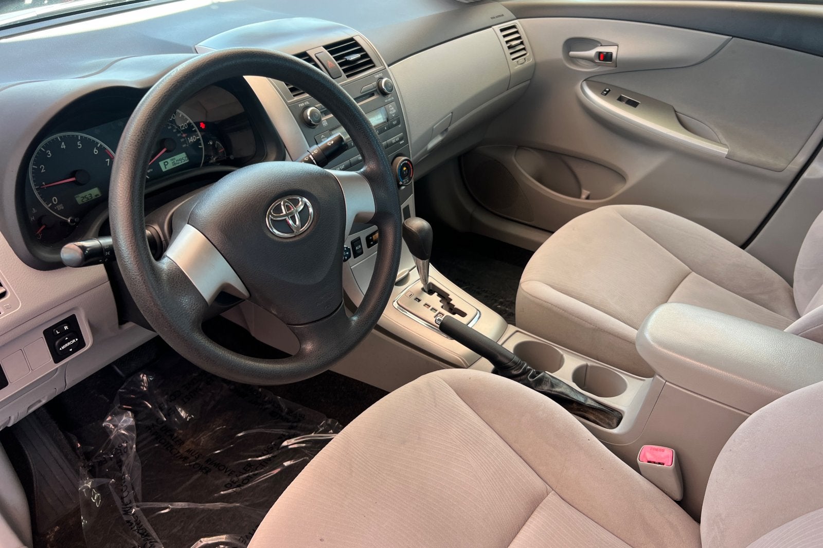 2011 Toyota Corolla LE