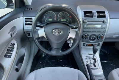 2011 Toyota Corolla LE