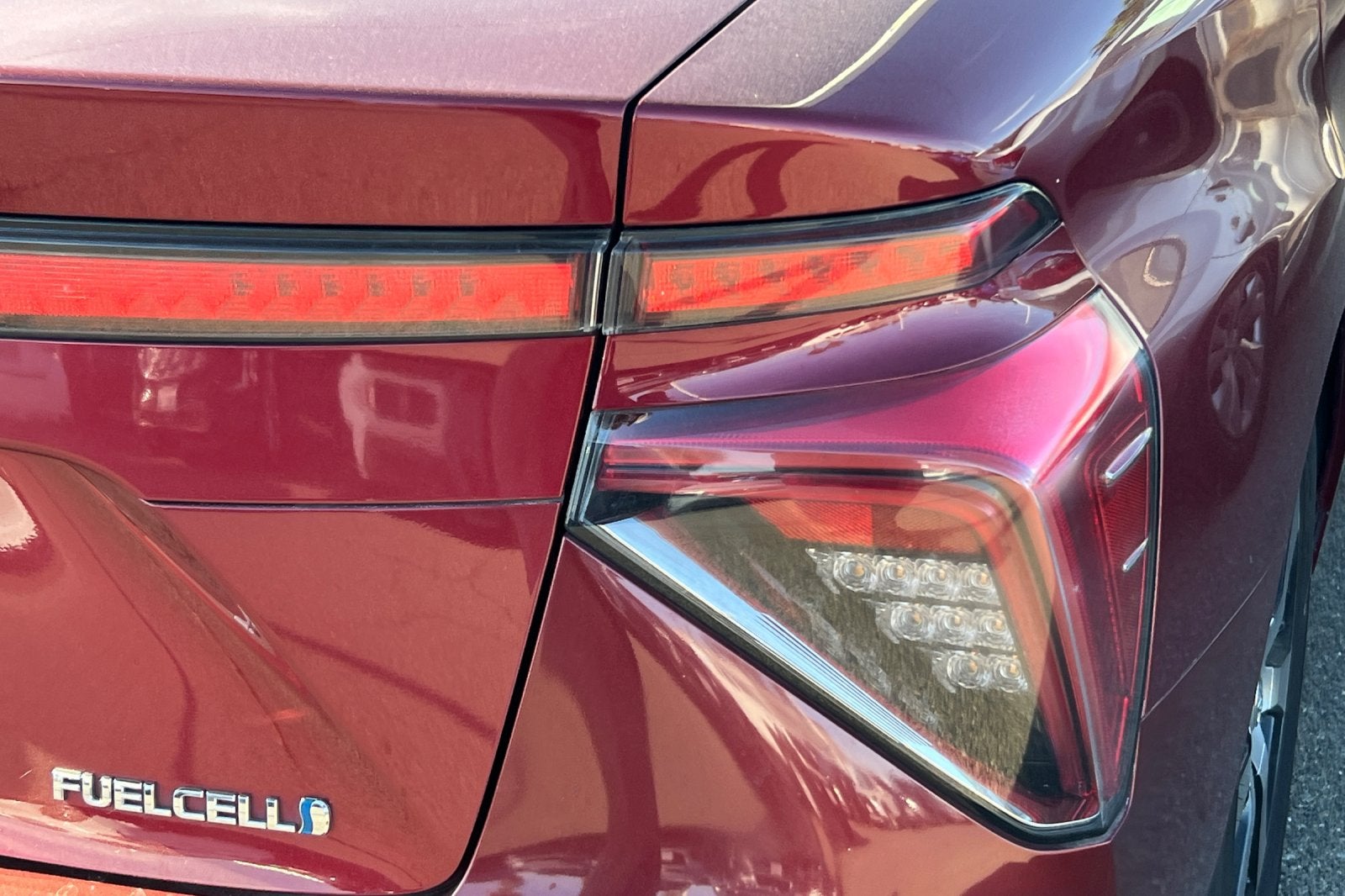 2018 Toyota Mirai Base