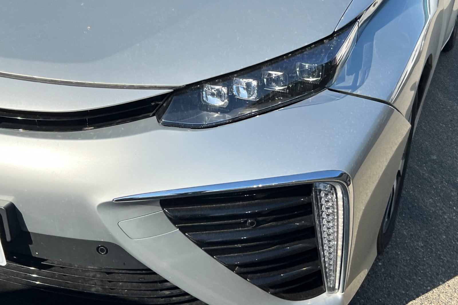 2020 Toyota Mirai Base