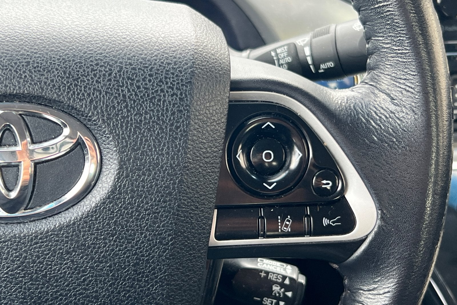 2017 Toyota Mirai Base