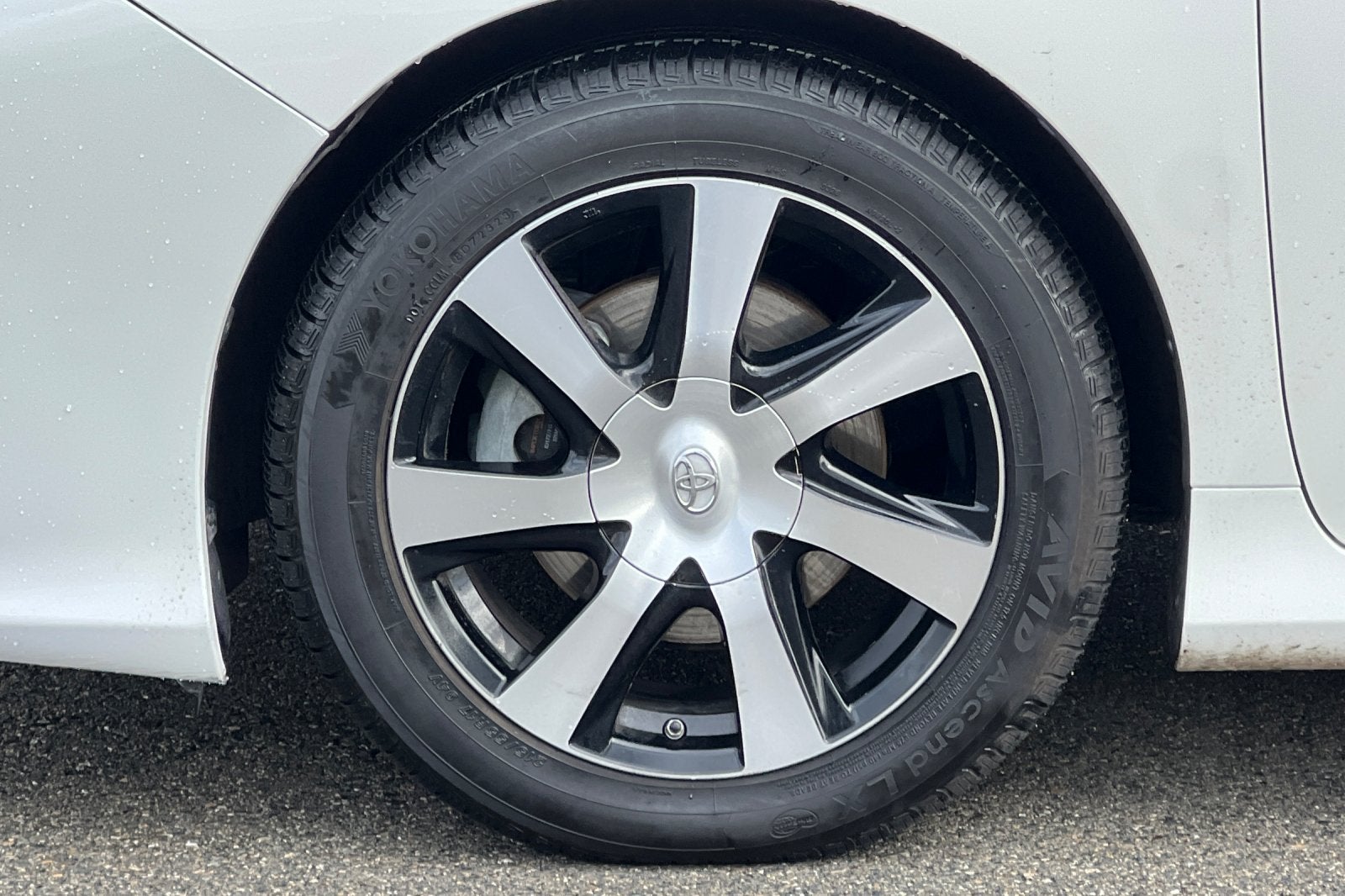 2017 Toyota Mirai Base