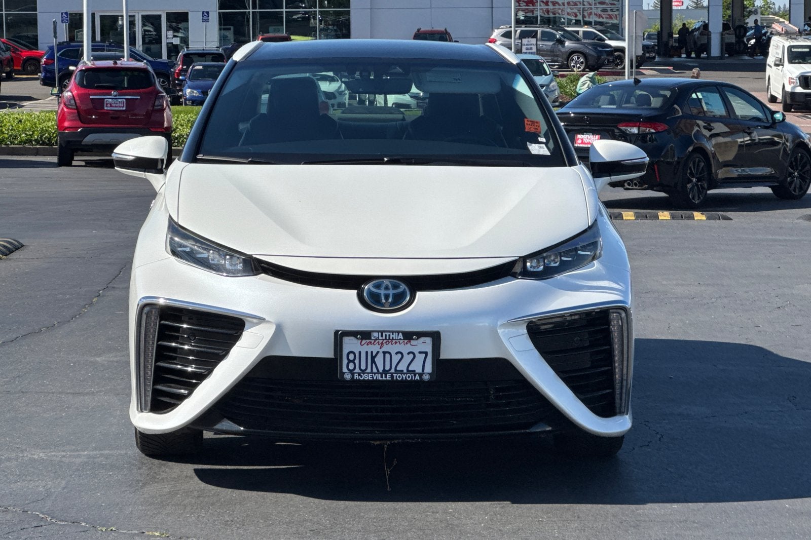 2016 Toyota Mirai Base