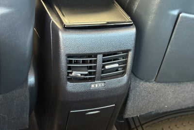 2016 Toyota Mirai Base