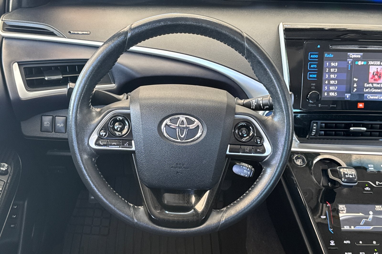2016 Toyota Mirai Base
