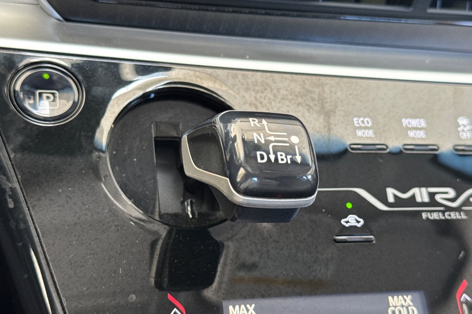 2016 Toyota Mirai Base