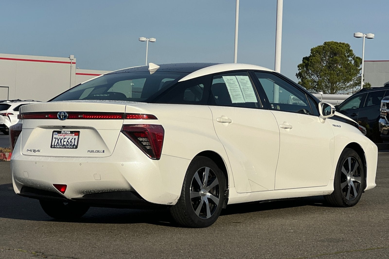 2017 Toyota Mirai Base