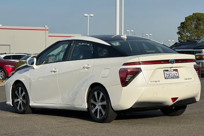 2017 Toyota Mirai Base