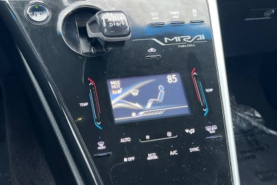 2018 Toyota Mirai Base