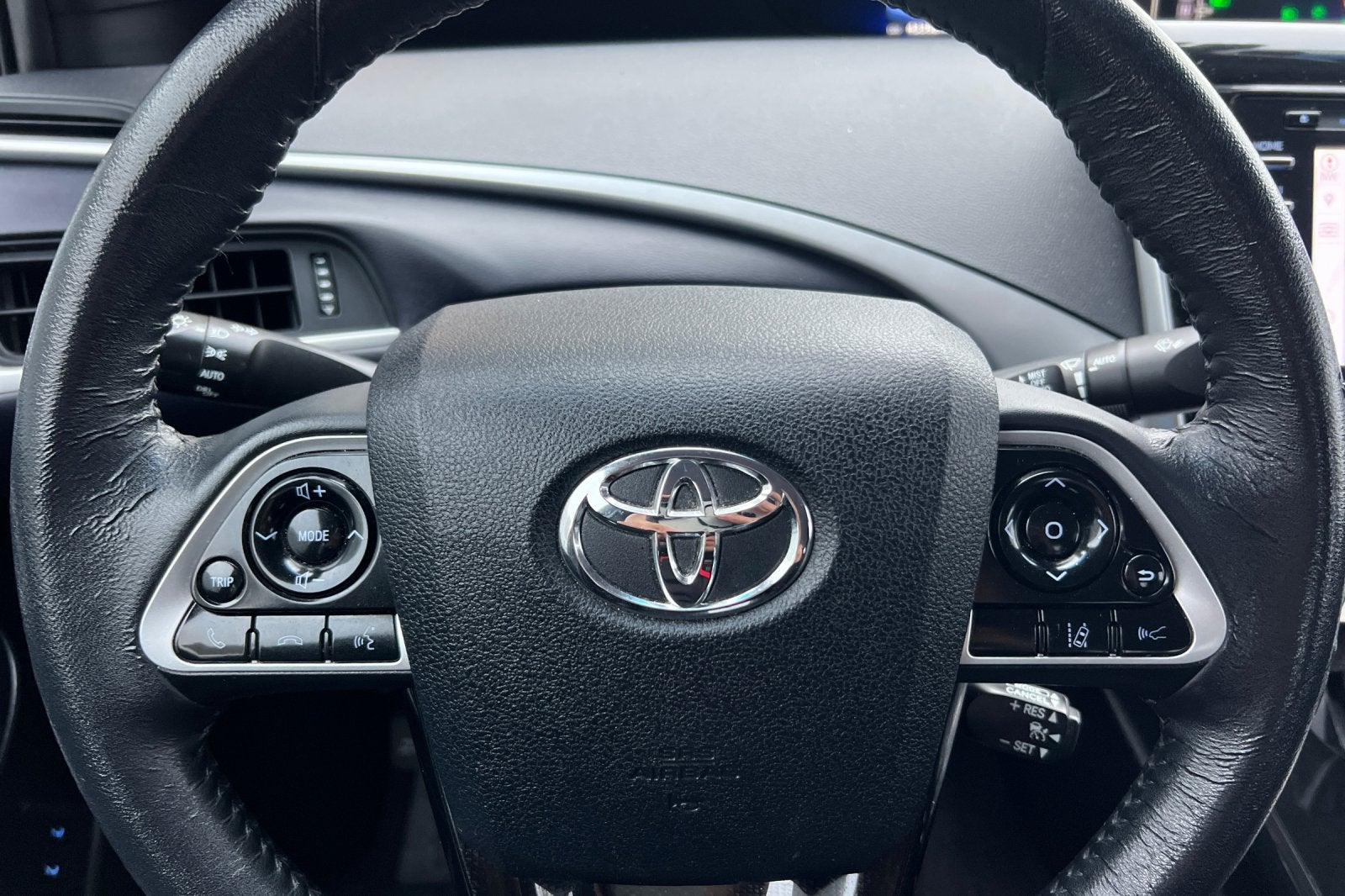 2018 Toyota Mirai Base