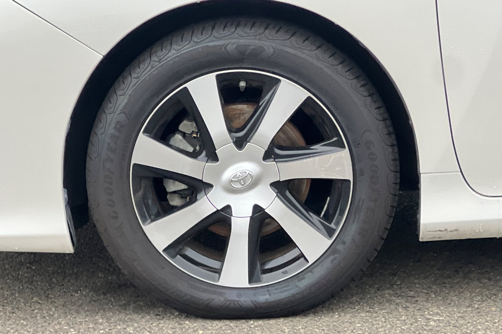 2018 Toyota Mirai Base