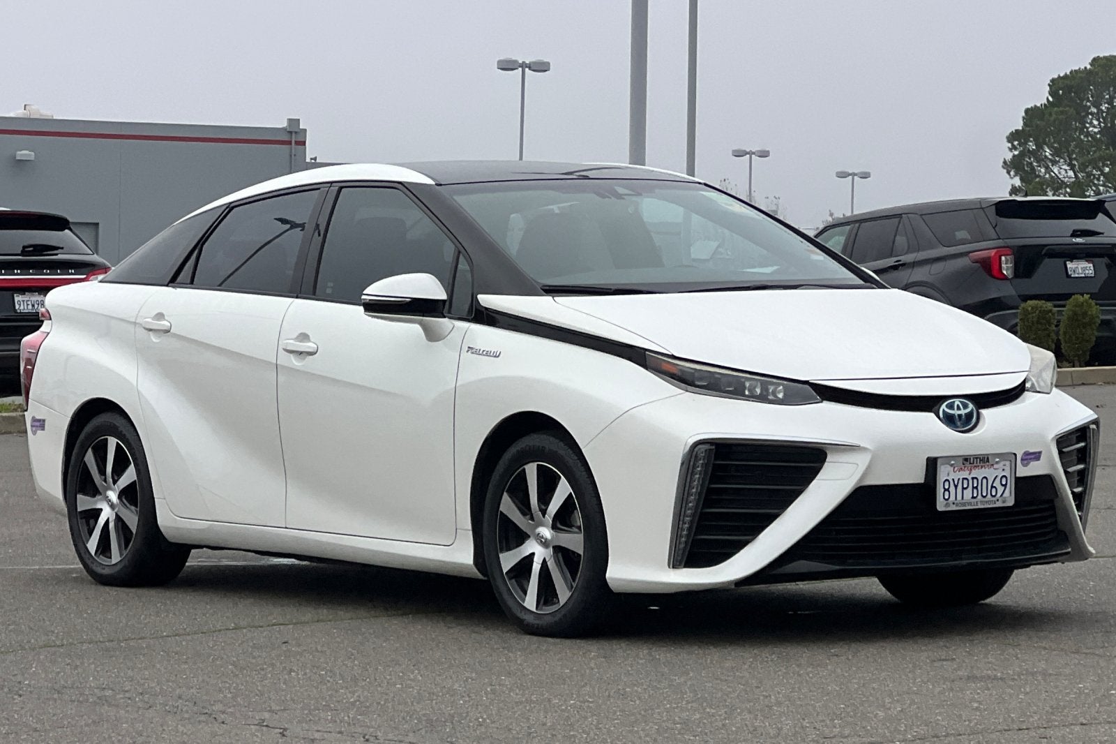 2018 Toyota Mirai Base