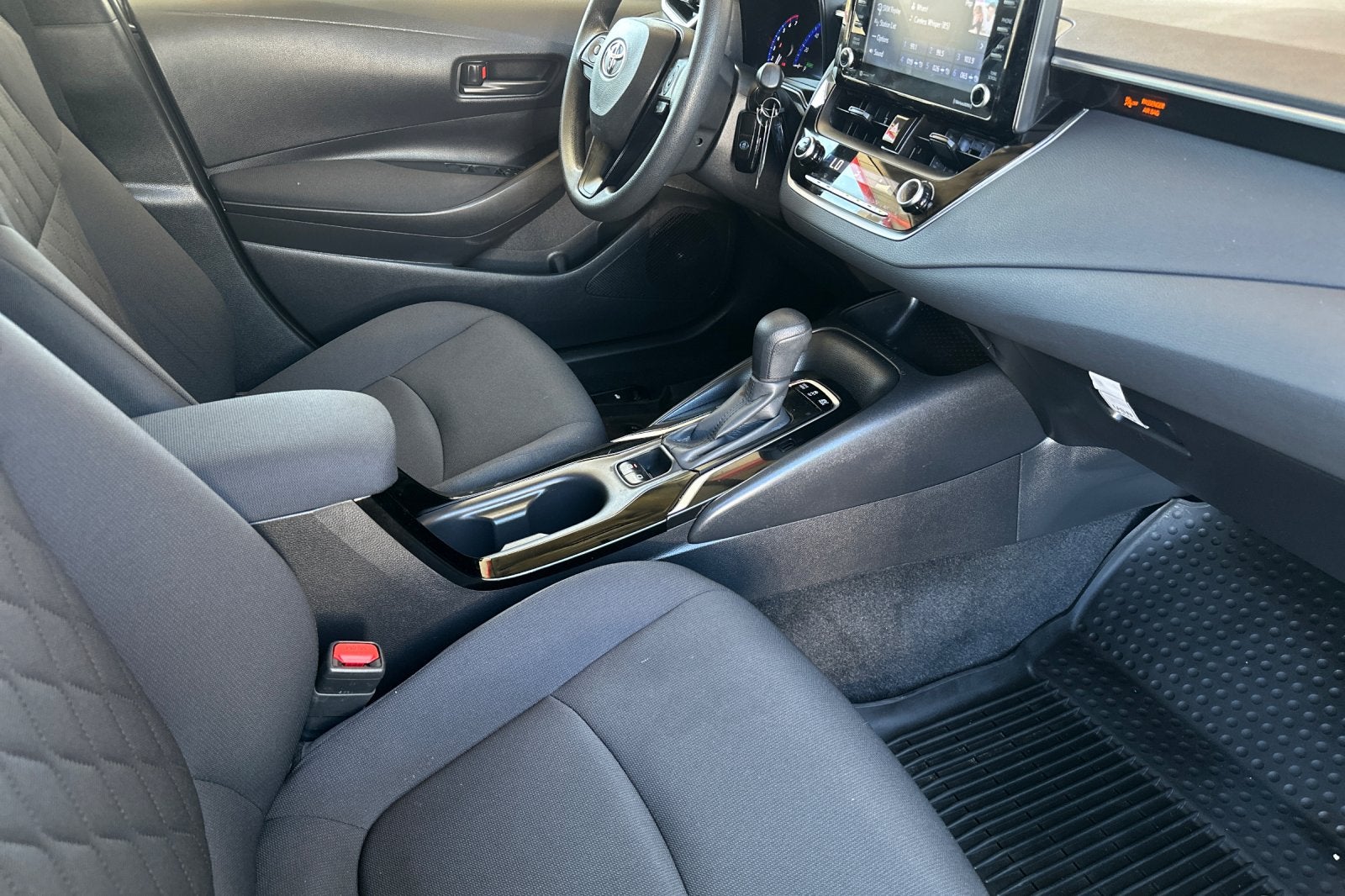 2022 Toyota Corolla Hybrid LE