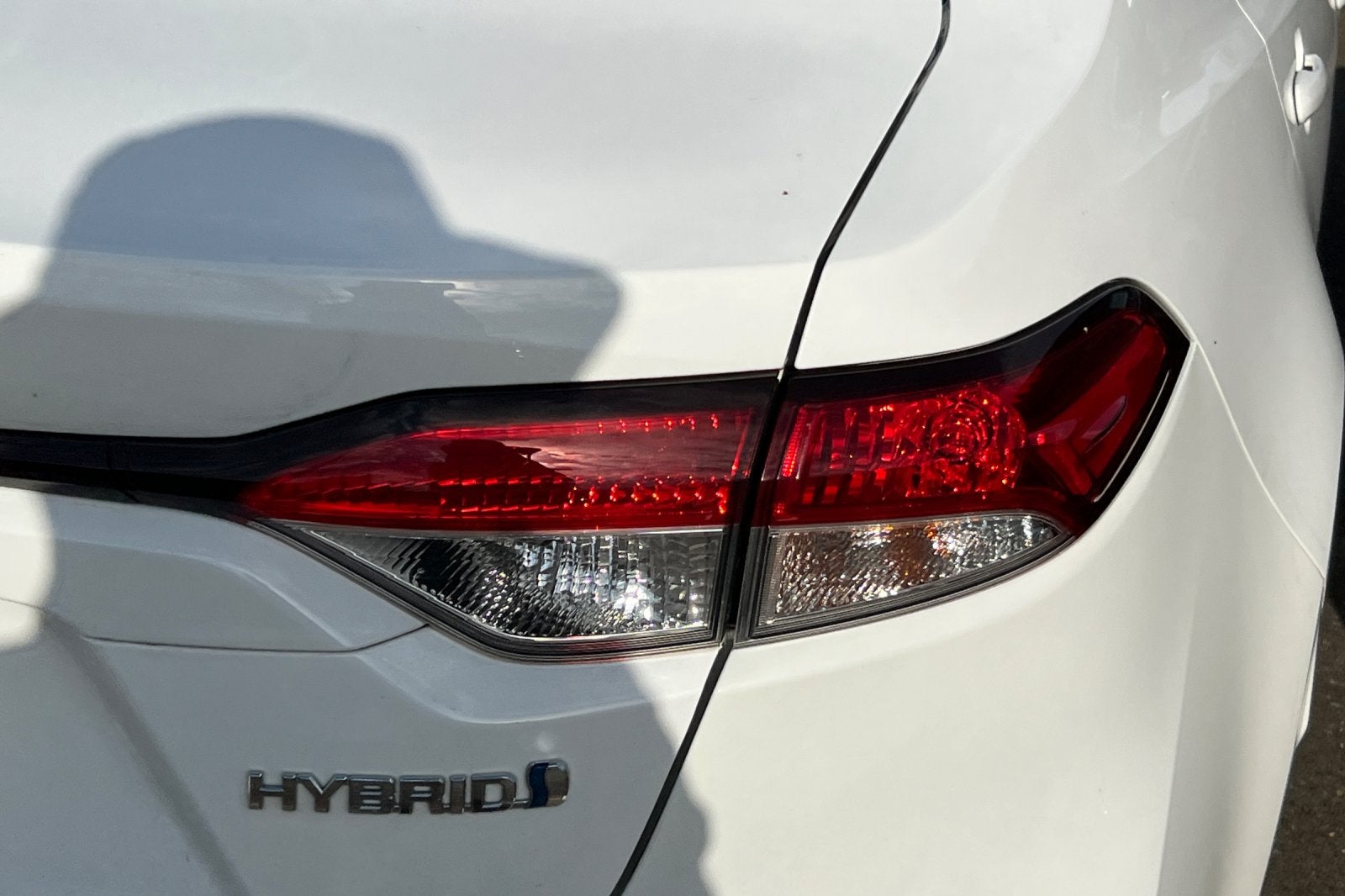 2020 Toyota Corolla Hybrid LE