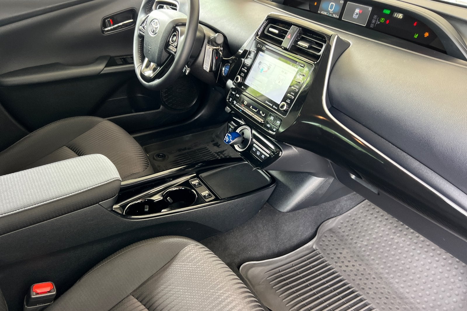 2022 Toyota Prius Prime LE