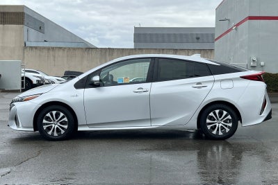 2022 Toyota Prius Prime LE