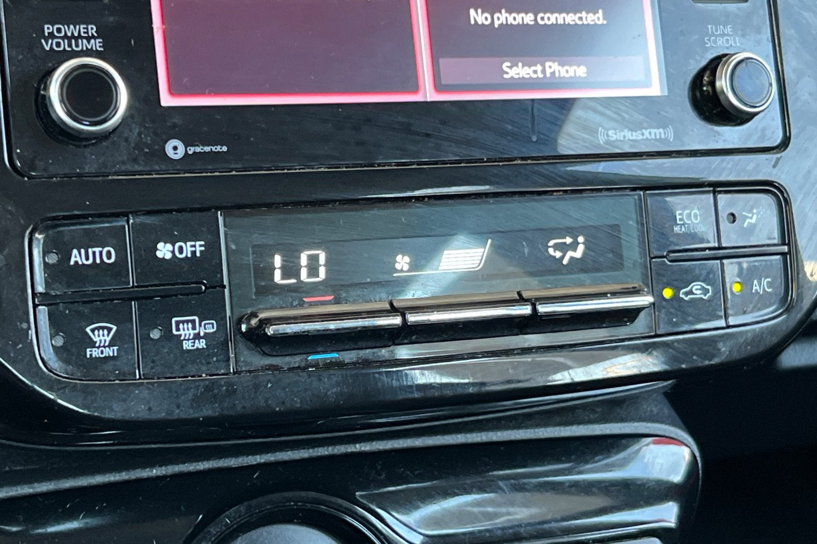2021 Toyota Prius LE