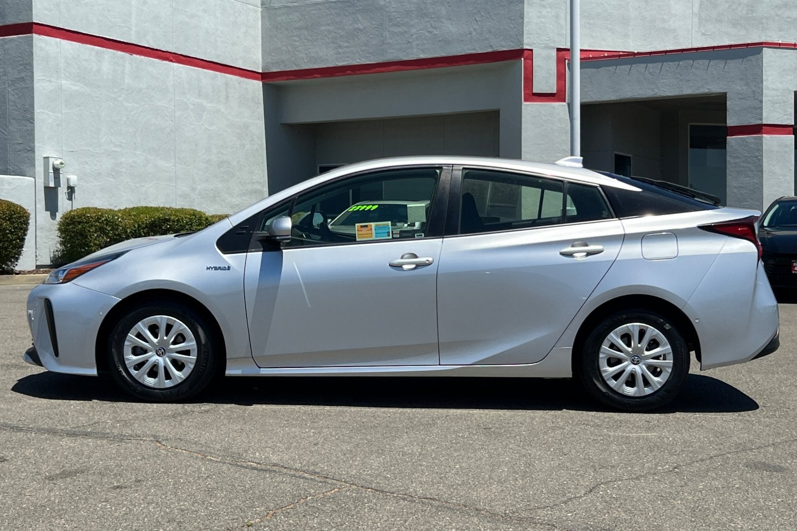 2021 Toyota Prius LE