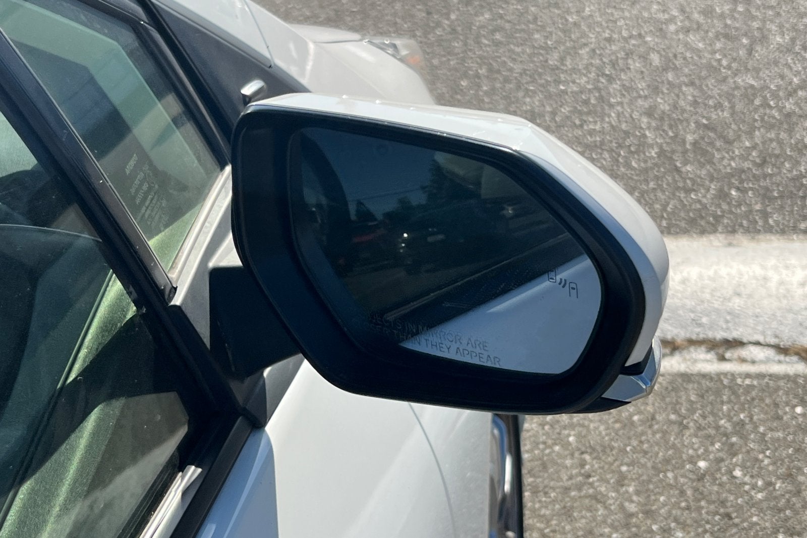 2022 Toyota Prius LE