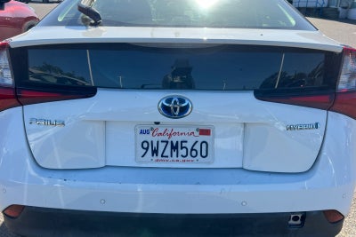2022 Toyota Prius LE