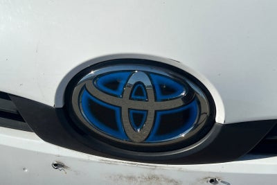 2022 Toyota Prius LE