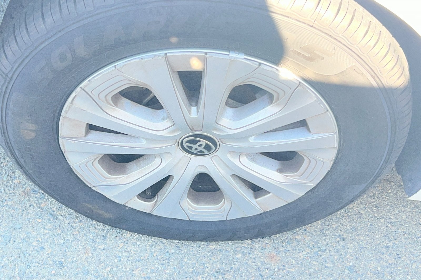 2022 Toyota Prius LE