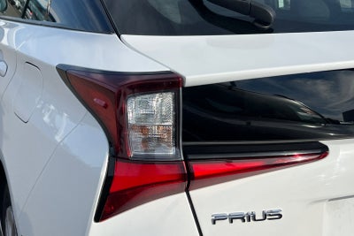 2022 Toyota Prius LE