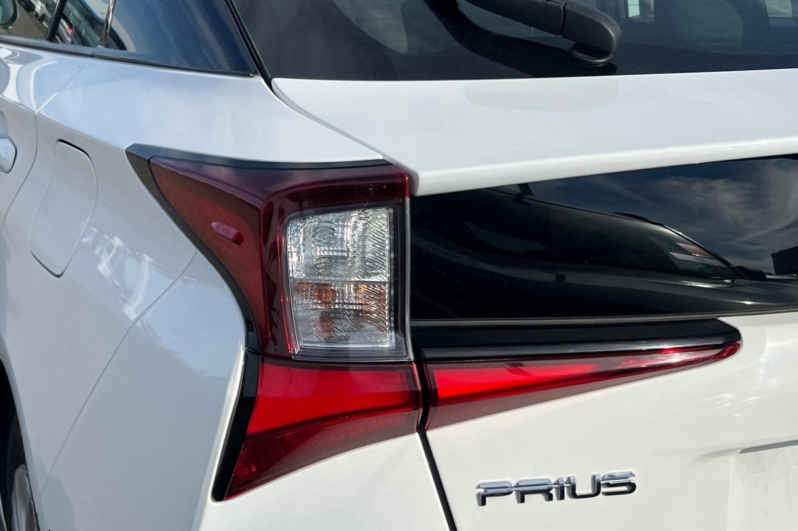 2022 Toyota Prius LE