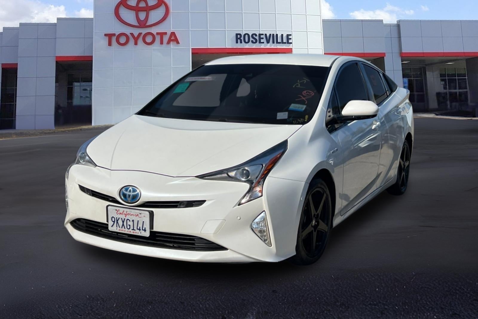 2016 Toyota Prius Four Touring