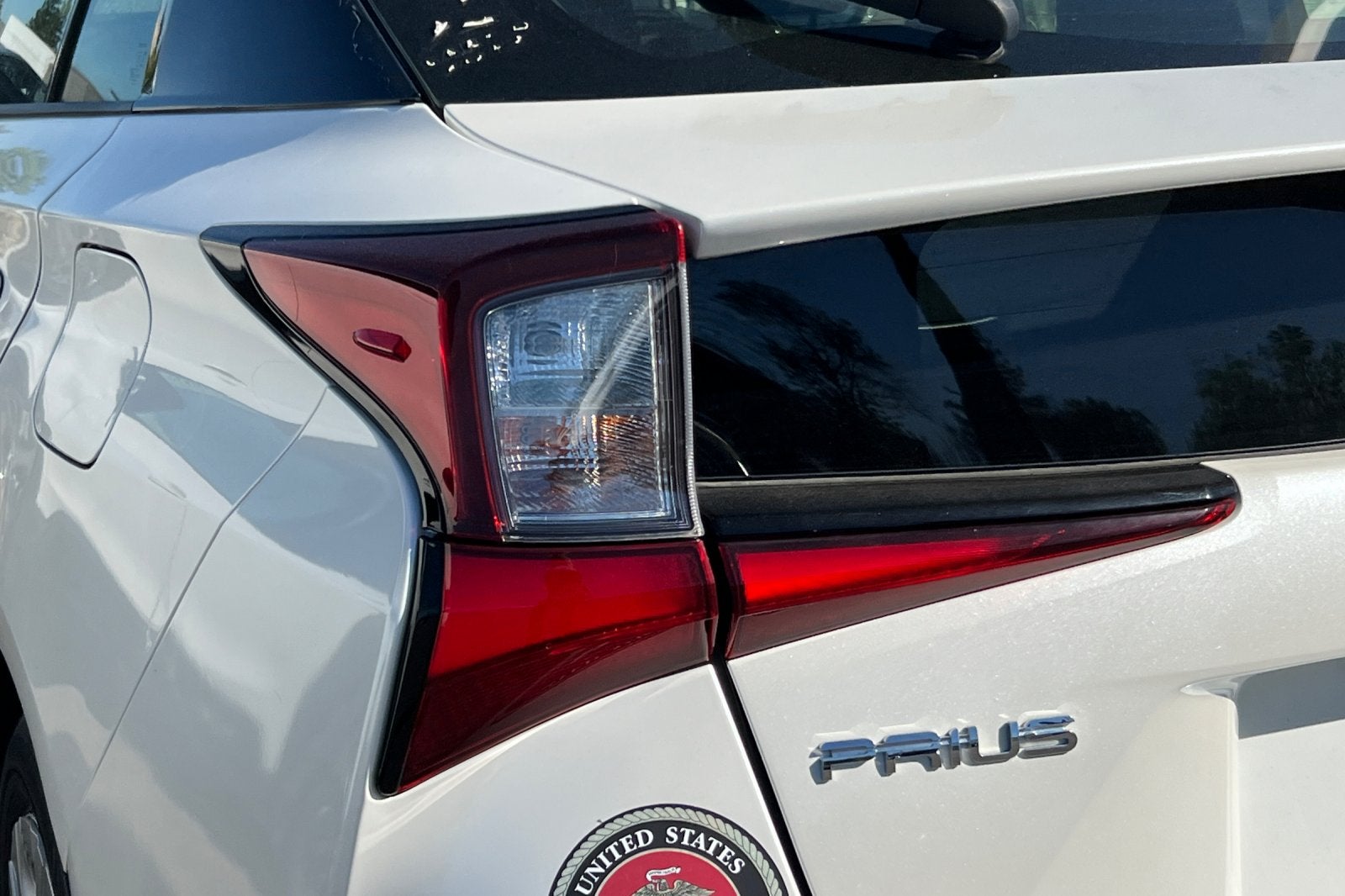 2019 Toyota Prius LE