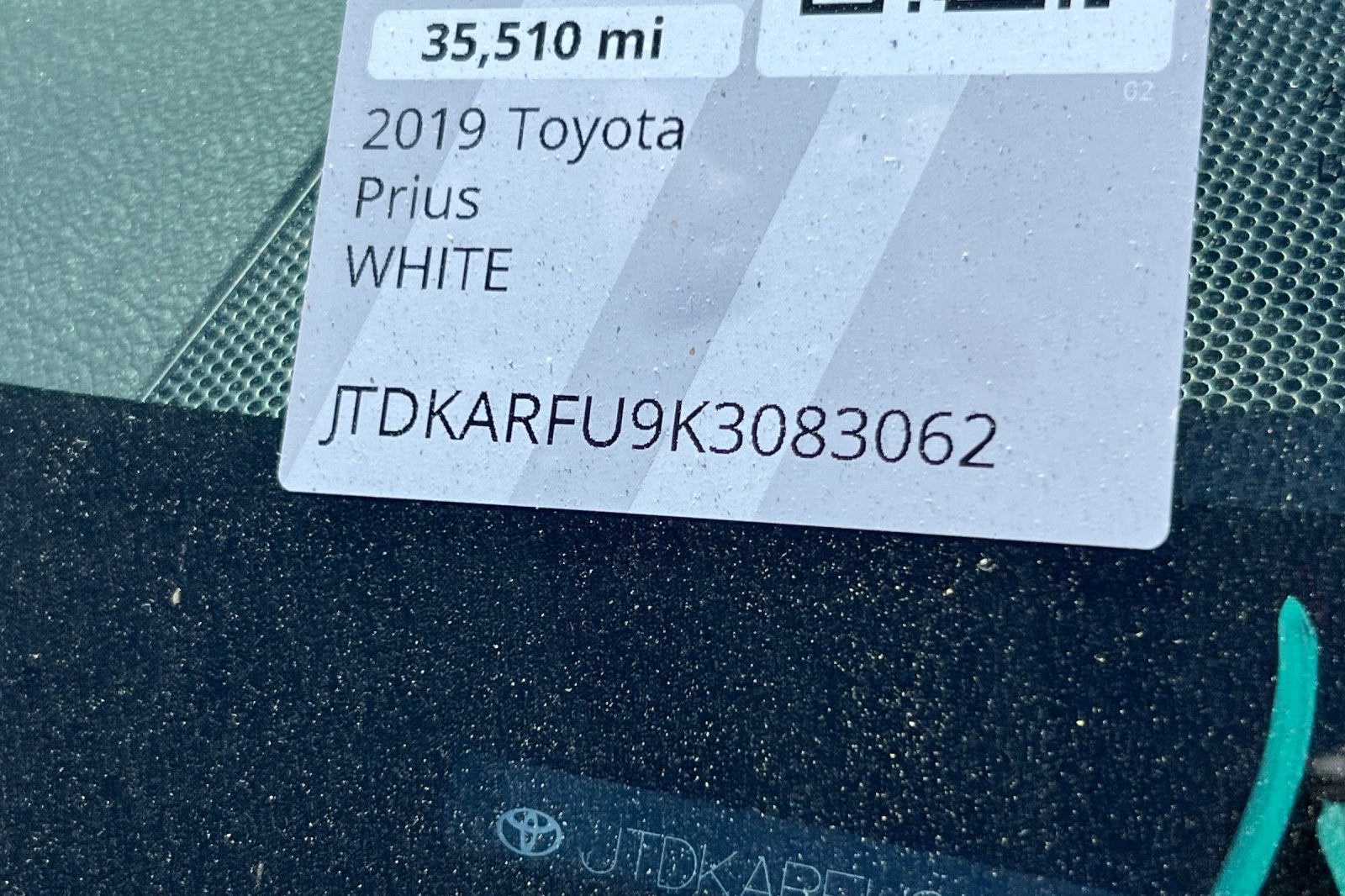2019 Toyota Prius LE