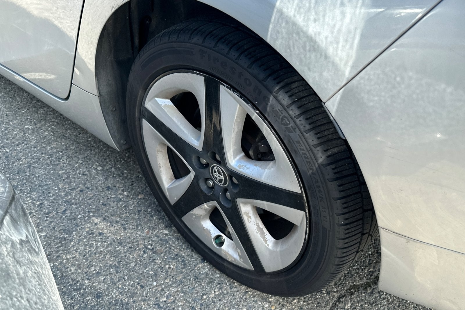 2016 Toyota Prius Three Touring