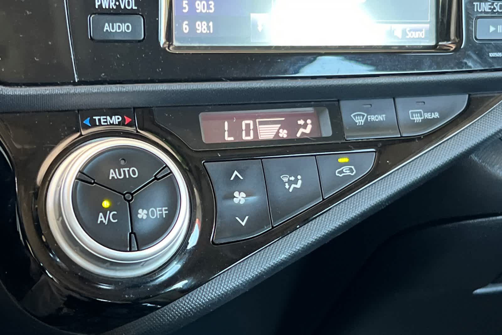 2015 Toyota Prius c Two