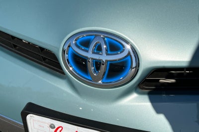 2013 Toyota Prius Plug-In Base