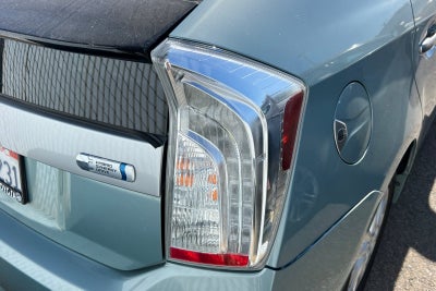 2013 Toyota Prius Plug-In Base