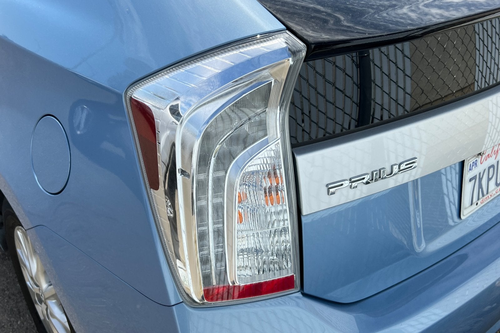 2015 Toyota Prius Plug-In Base